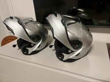 Shoei neotec 2