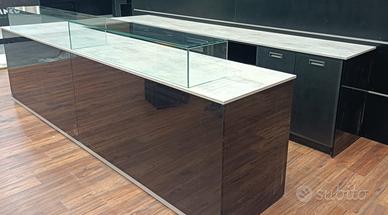 Banco bar/reception