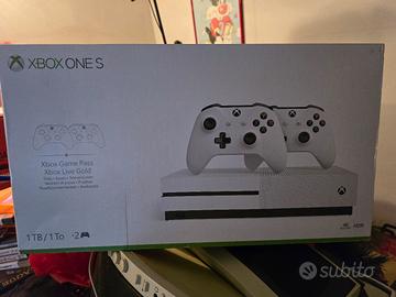 Xbox one s 1tb 2 controller giochi