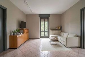 Appartamento di 121 m² con 5 locali e box auto a Z