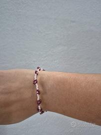 Braccialetto di perline con fiori