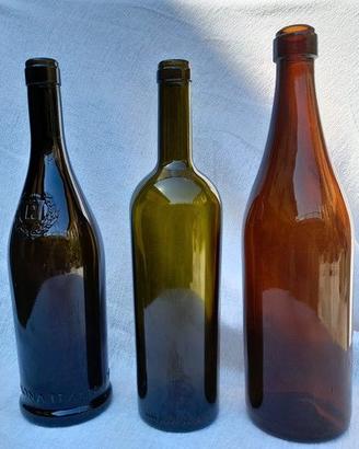 Bottiglie vino per tappo a sughero e damigiane