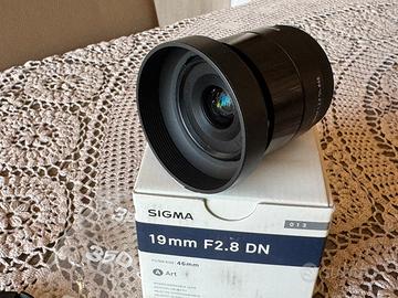 Obiettivo Sigma 19mm F2.8 E-mount attacco Sony
