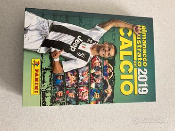 Almanacco calcio Panini 2019