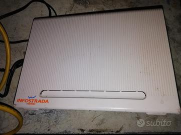 Modem router ADSL WiFi mod. Home Gateway HG 530