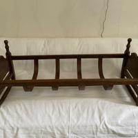 Antica culla francese