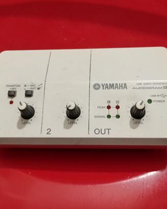scheda audio Yamaha audiomedia 3