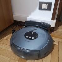 Aspirapolvere robot 