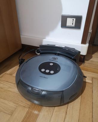 Aspirapolvere robot 