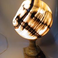 Lampada vintage anni 60 in onice 