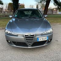 Alfa Romeo 147 1.6i 16V Twin Spark cat 5p. Progres