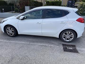 KIA C’EED 1400