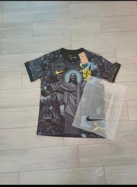 ✨ Maglia Nike Brasile Limited Edition – Taglia M ✨