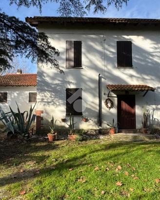 VILLA SINGOLA A LATINA