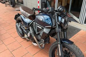 Ducati Scrambler nightshift 2023