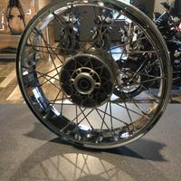 Cerchio anteriore California EV - Classic