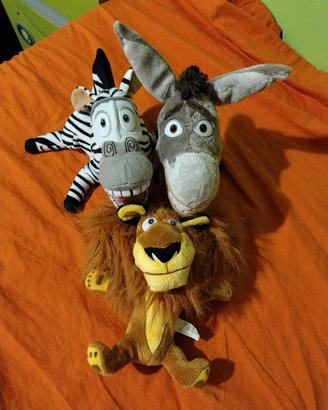 Tris peluches