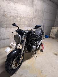 Ducati Monster 620 dark i.e.