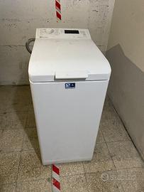 Lavatrice Electrolux carica dall'alto 7kg
