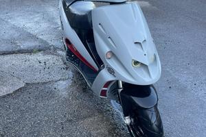 Malaguti Phantom f12