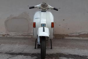 Vespa P125X