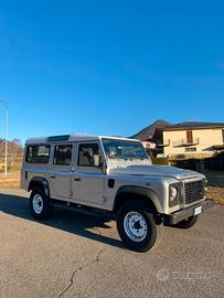 Defender 110 Autocarro 7 posti