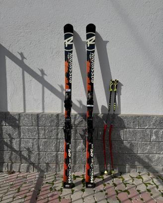 2 paia di sci Rossignol e racchette Leki