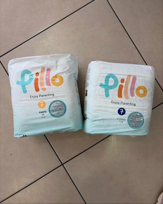 Pannolini e pants pillo