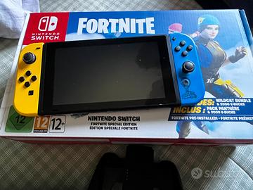 Nintendo Switch modello 2019 Fortnite