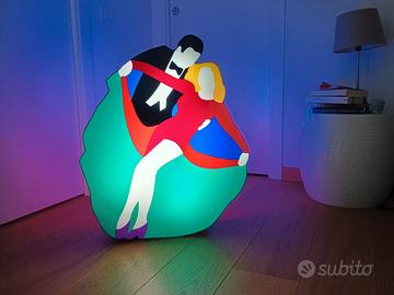 marco lodola luminosa. ballerini. scultura luminos