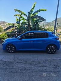Peugeot 208 Allure pack 2024