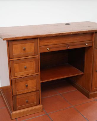 Scrivania legno 