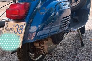 Vespa ET3 