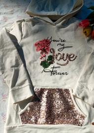 Felpa con cappuccio 8-9anni_134cm.