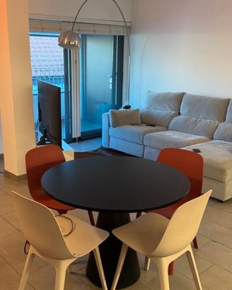 Tavolo design Pedrali Ikon 866
