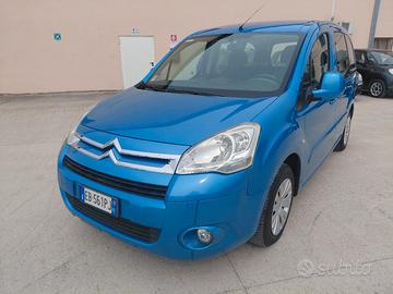 Citroen Berlingo 1.6 90cv benzina  Neopatentati 