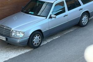 Mercedes S124 250 TD