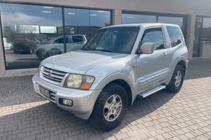 Mitsubishi Pajero 3.2 16V DI-D 3p. GLX