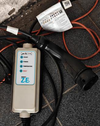 Caricabatteria auto Elettrica 
