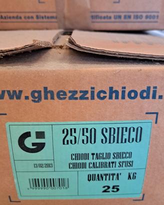 chiodi sfusi 
