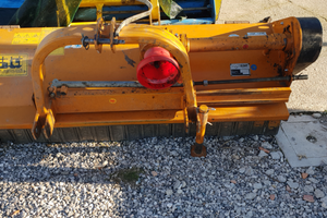 Trincia BERTI TFB/Y 200