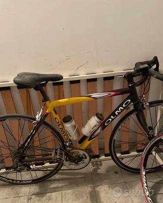 Bicicletta da corsa marca OLMO telaio in alluminio