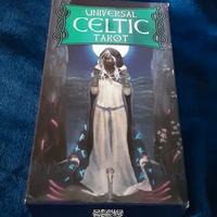 78 Universal Celtic Tarot - Floreana Nativo