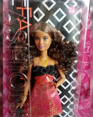 Barbie Fashionistas Petit n 24 DMF26 NRFB