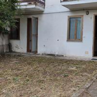 Appartamento trilocale con giardino