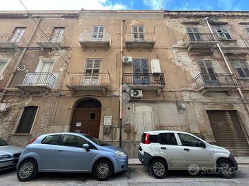 2 LOCALI A TRAPANI