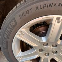 4 pneumatici 245/35/19 - 105v