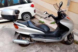 Yamaha Majesty  250 