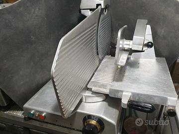 affettatrice 220volt 35 cm