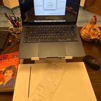 Mac Book Air giugno 2024 13” come nuovo